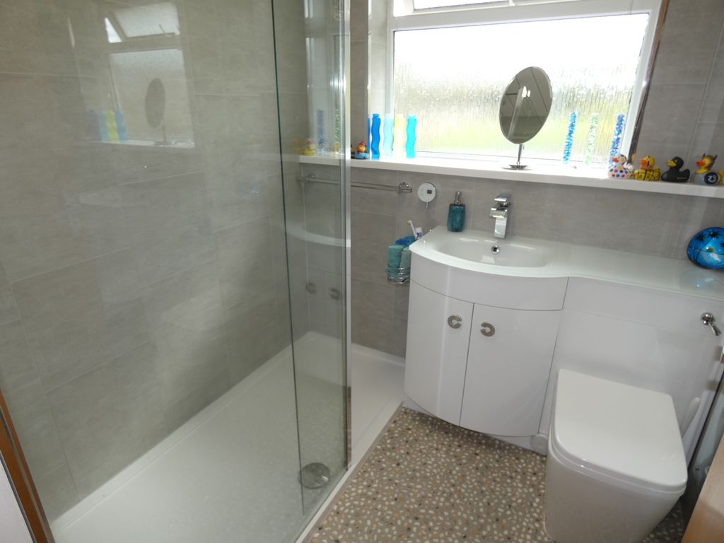 Shower Room- click for photo gallery